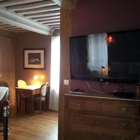 La Maison De Bed & Breakfast